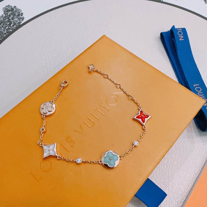 LV Bracelet 12yxx201 (5)