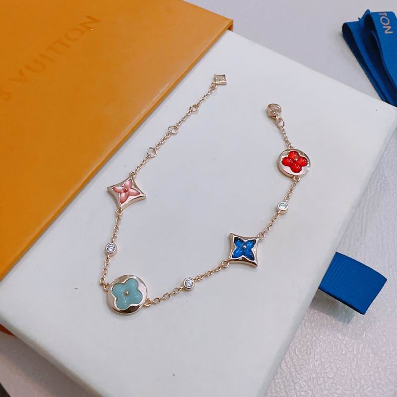 LV Bracelet 12yxx202 (7)