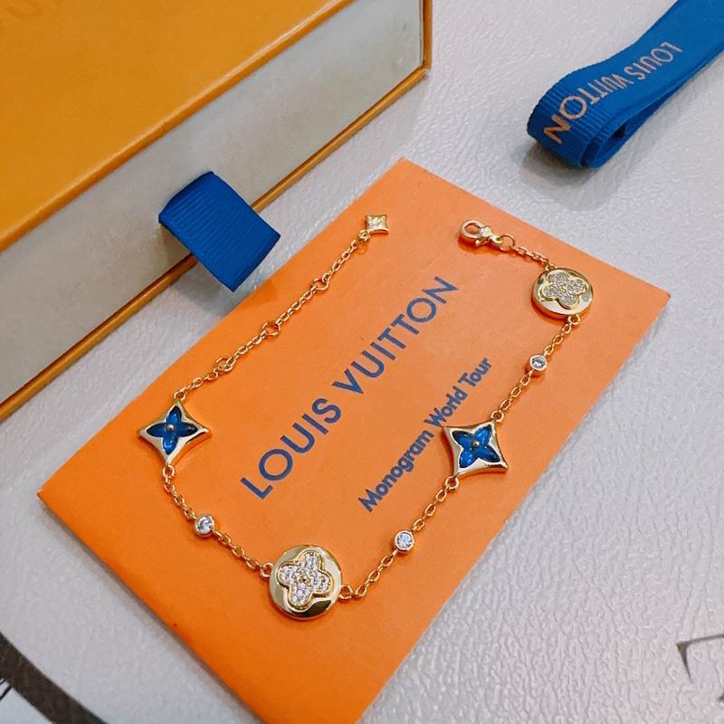LV Bracelet 12yxx203 (6)