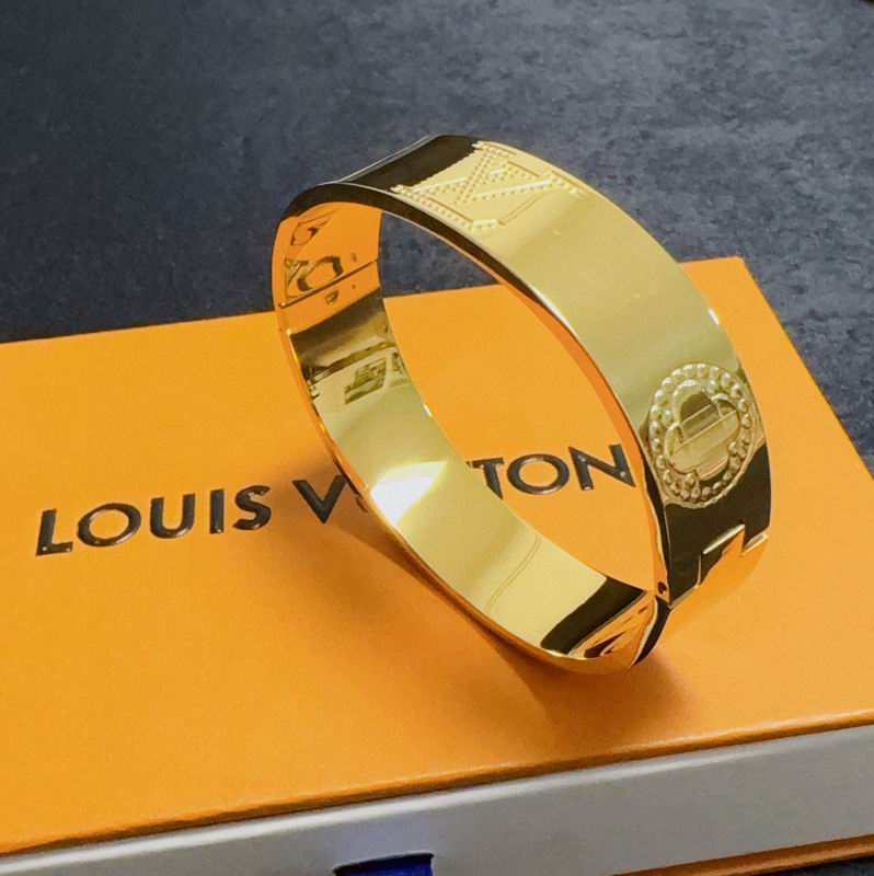 LV Bracelet 12yxx206 (1)
