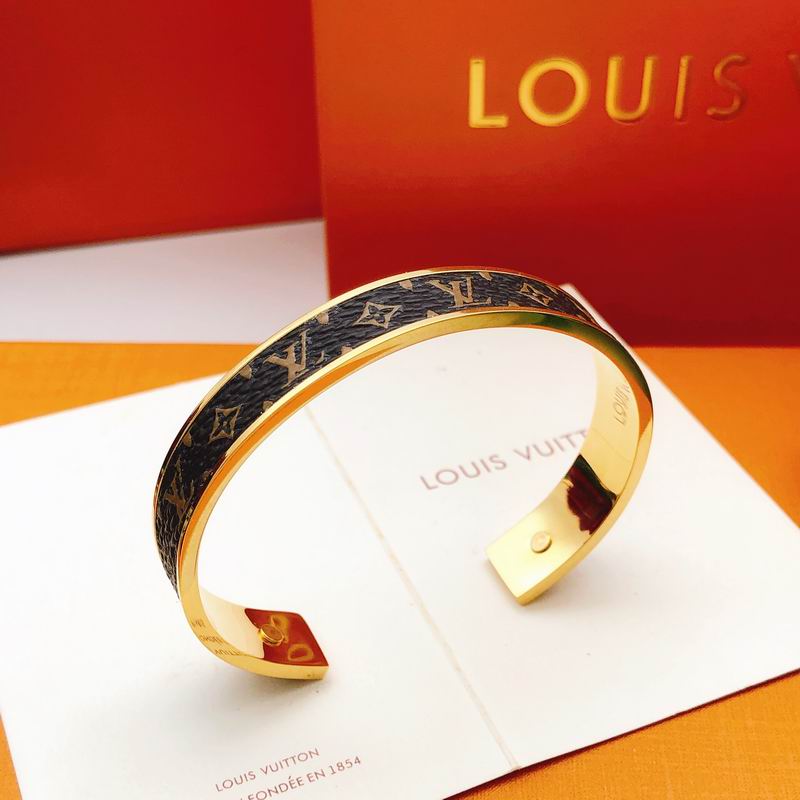 LV Bracelet 12yxx210 (2)