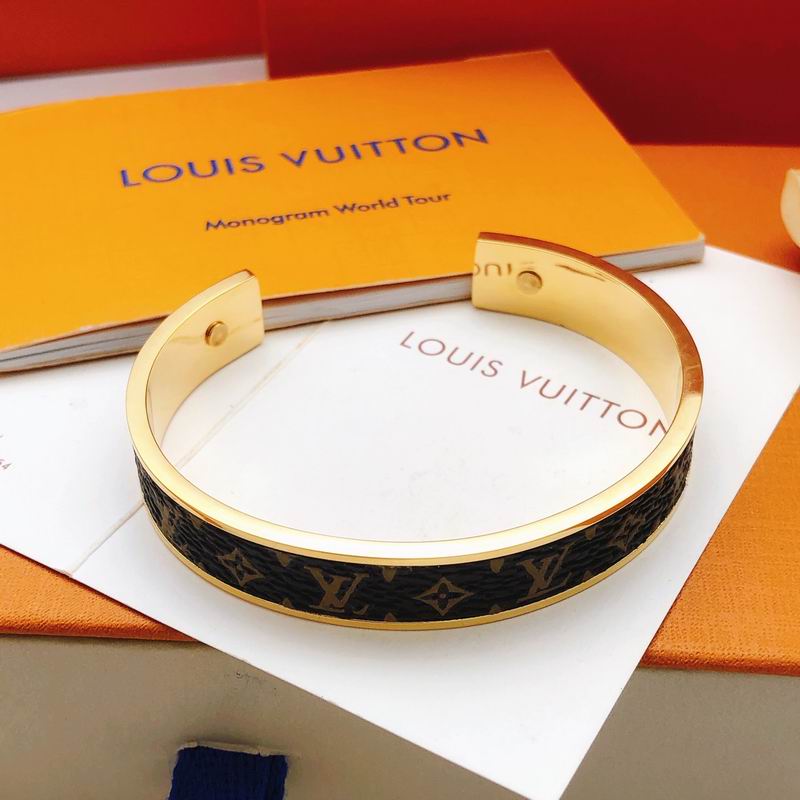 LV Bracelet 12yxx210 (3)