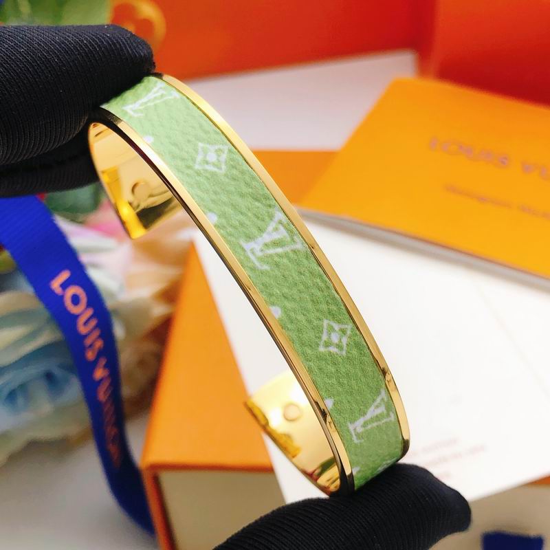 LV Bracelet 12yxx217 (4)