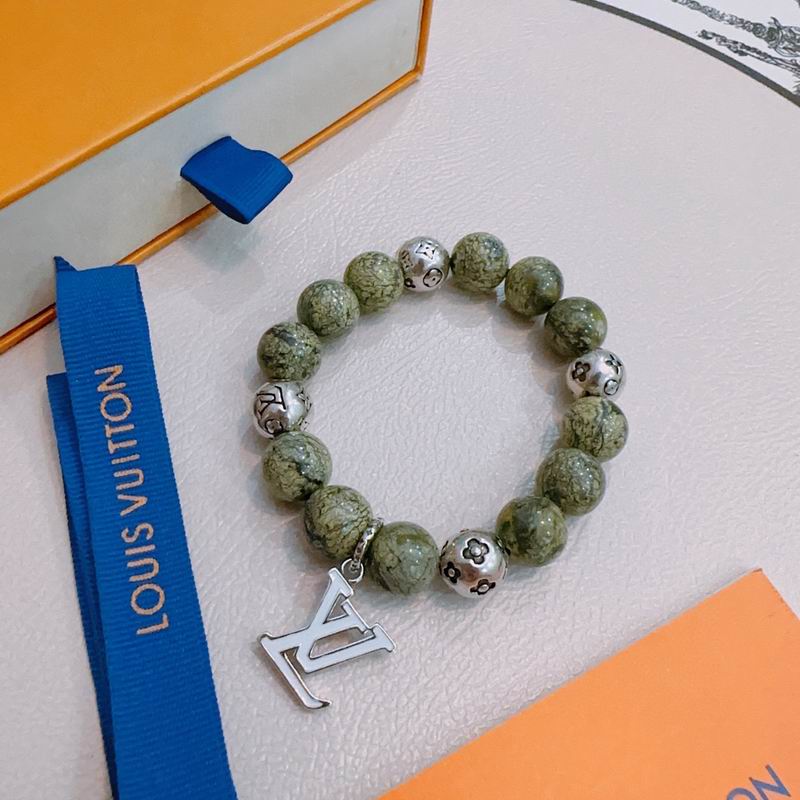 LV Bracelet 12yxx22 (3)