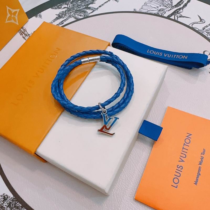 LV Bracelet 12yxx222 (4)