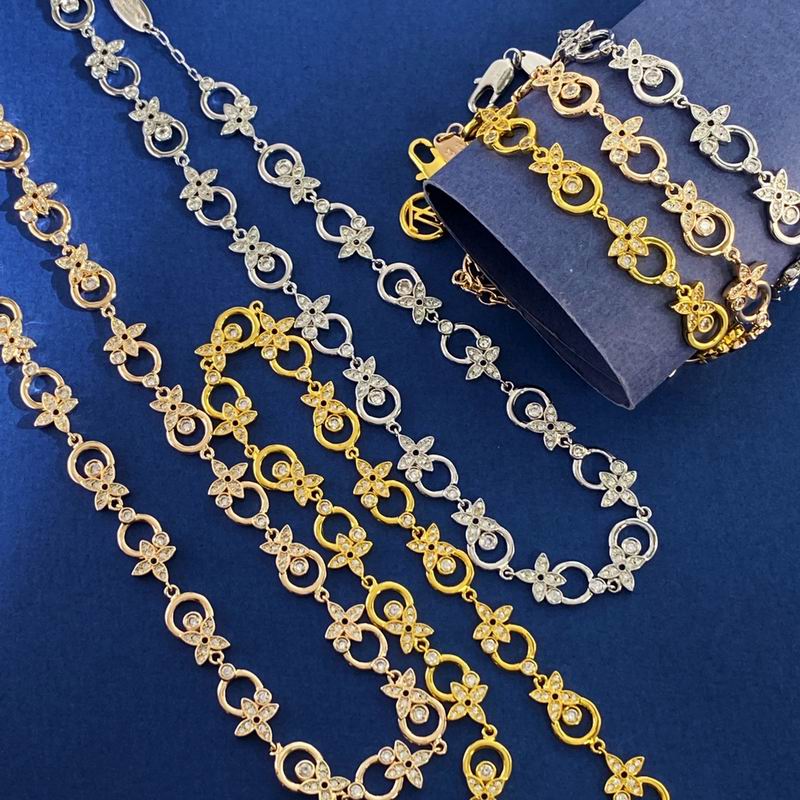 LV Bracelet 12yxx226 (3)