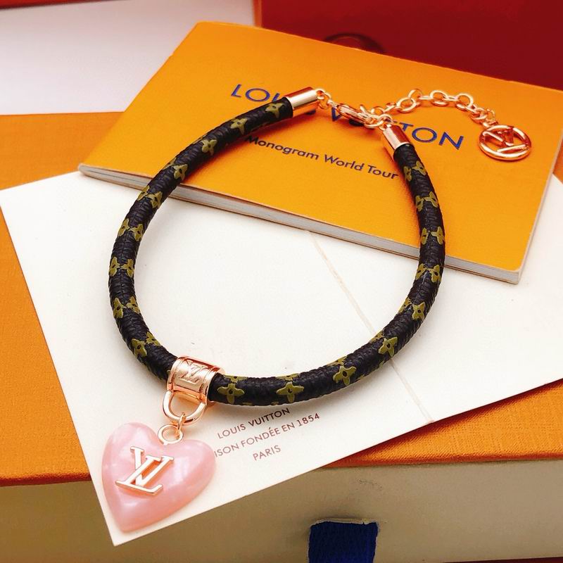 LV Bracelet 12yxx232 (2)