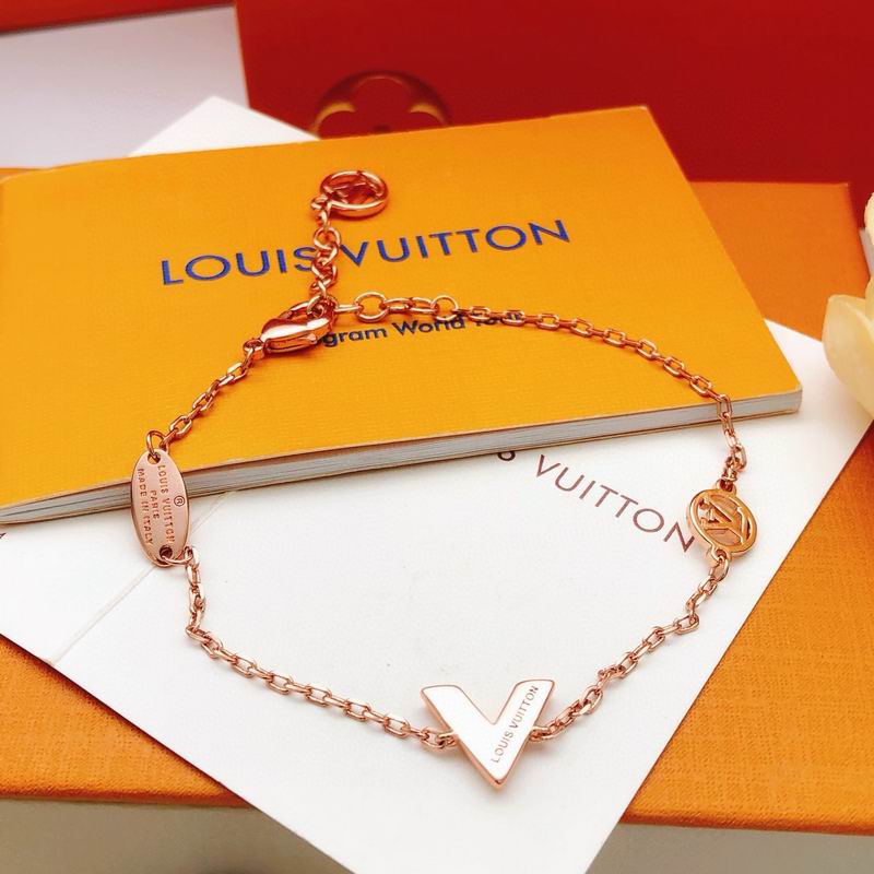 LV Bracelet 12yxx235 (3)