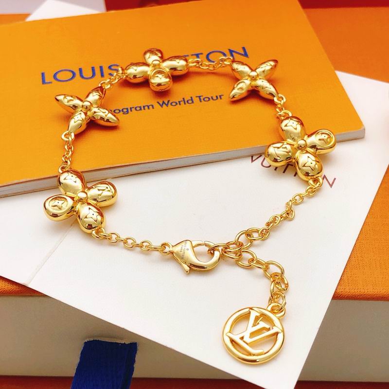 LV Bracelet 12yxx236 (13)