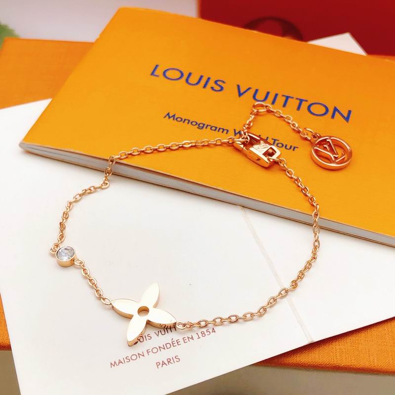 LV Bracelet 12yxx238 (5)