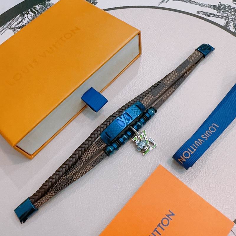 LV Bracelet 12yxx252 (3)