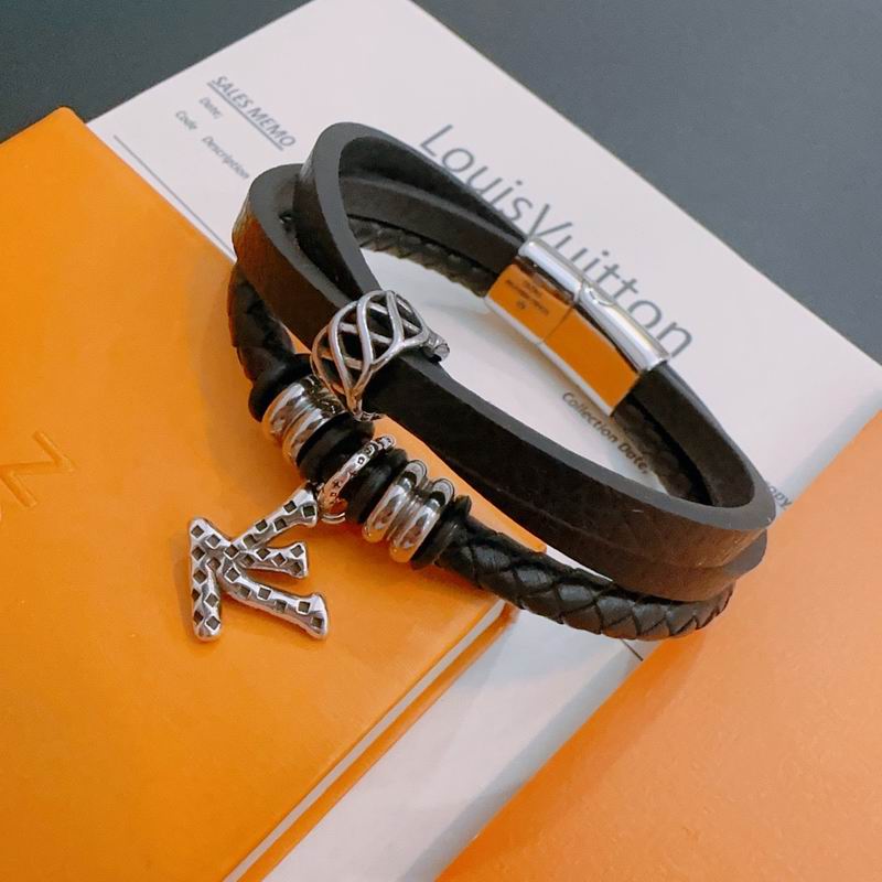 LV Bracelet 12yxx255 (5)