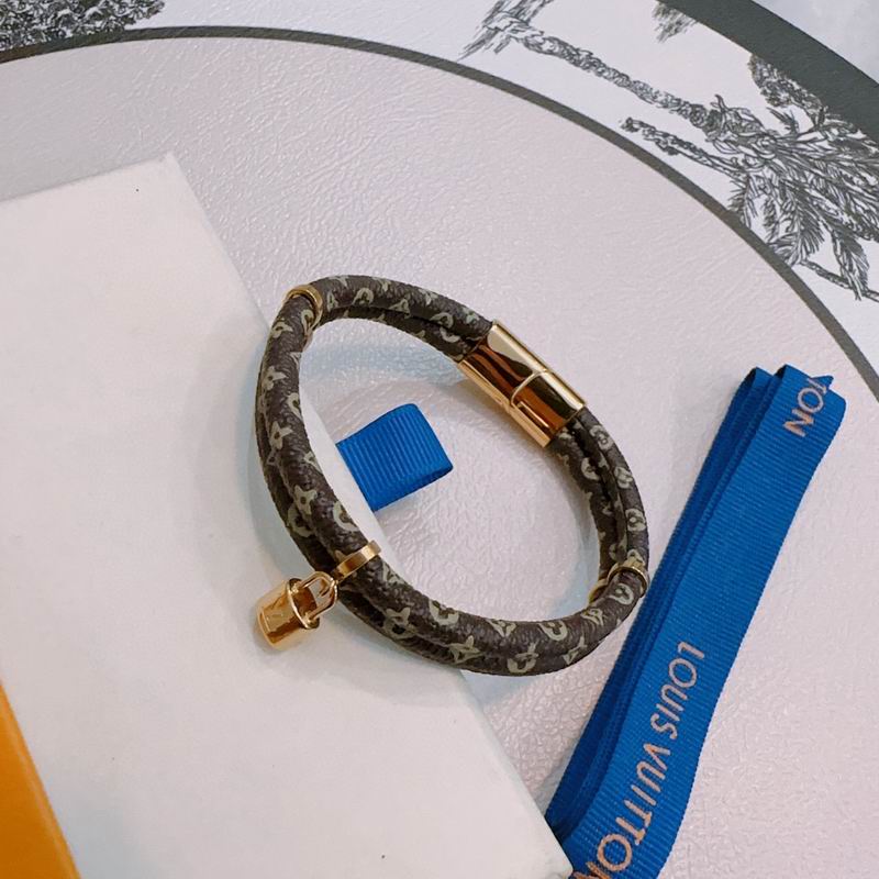 LV Bracelet 12yxx258 (12)