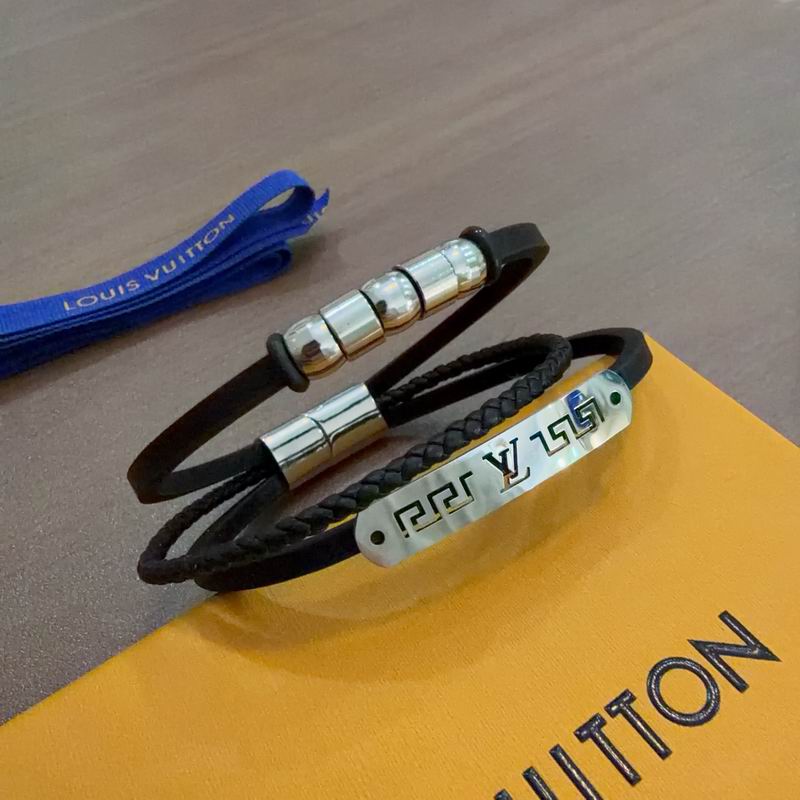 LV Bracelet 12yxx262 (3)
