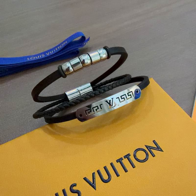 LV Bracelet 12yxx262 (7)