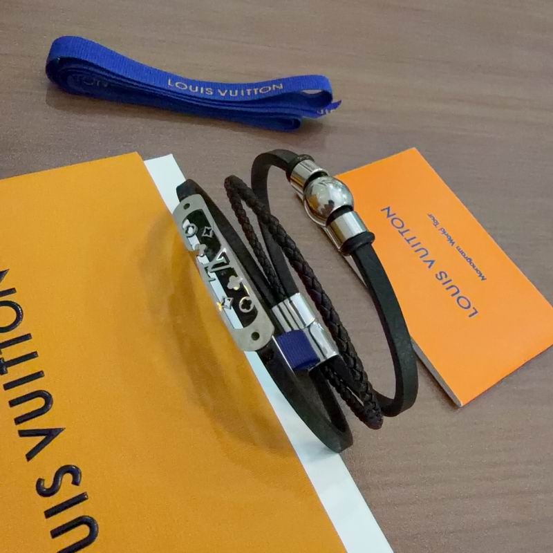 LV Bracelet 12yxx262 (8)