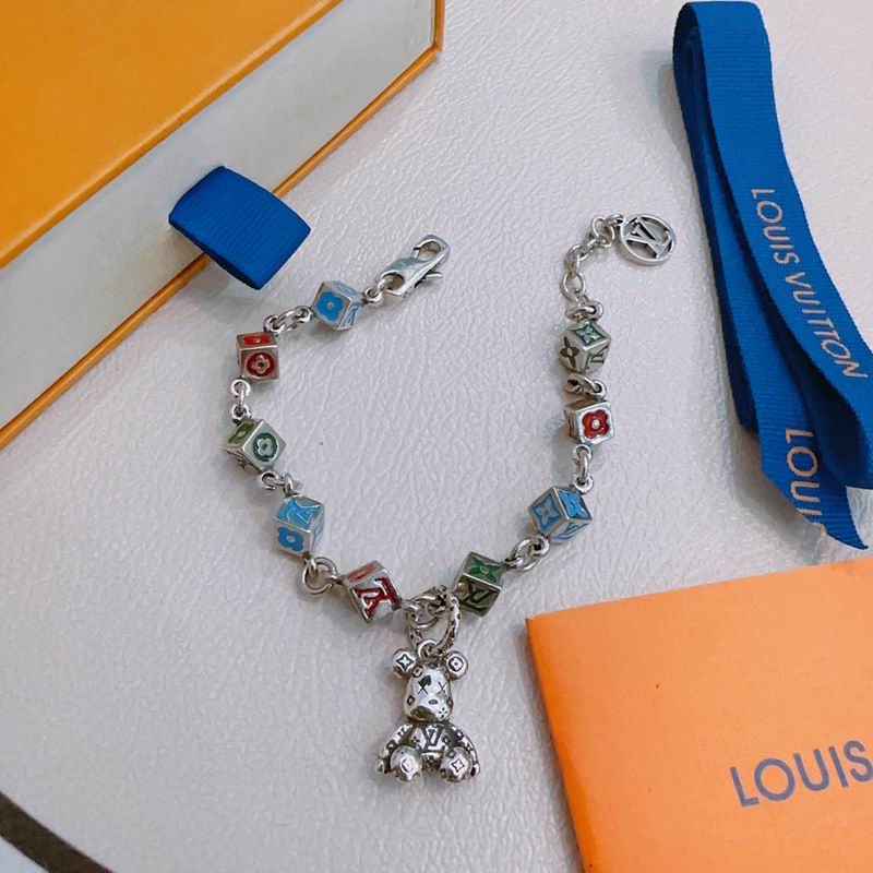 LV Bracelet 12yxx263 (5)