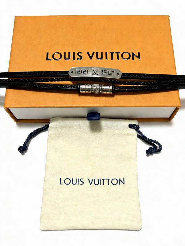 LV Bracelet 12yxx278 (4)