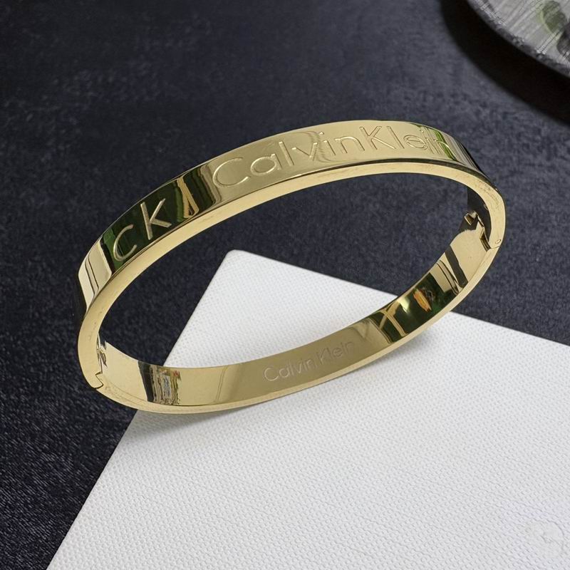 LV Bracelet 12yxx279 (2)