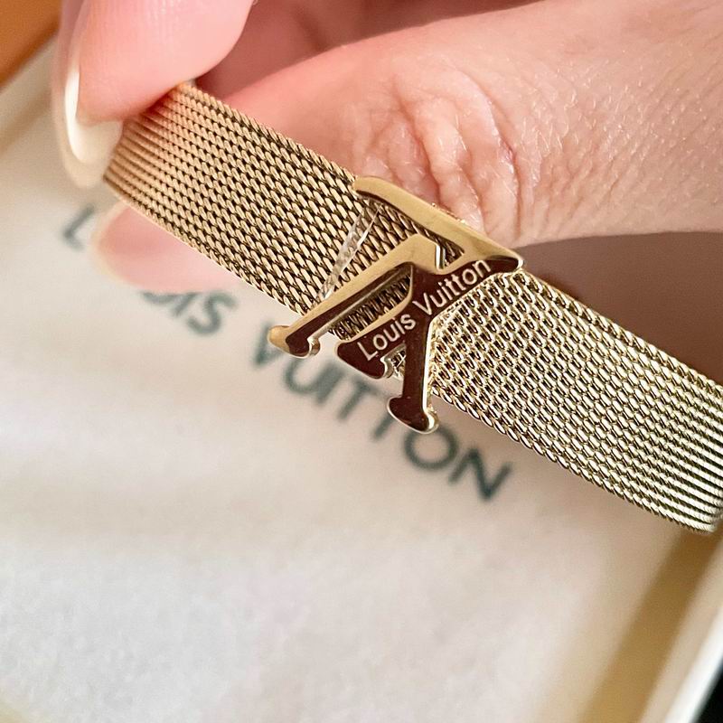LV Bracelet 12yxx281 (4)