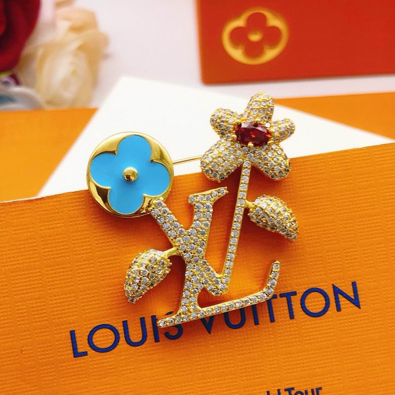 LV Brooch 11yxx03 (9)