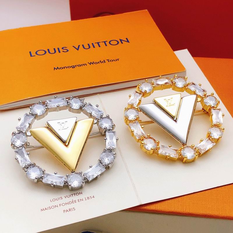LV Brooch 11yxx11 (5)