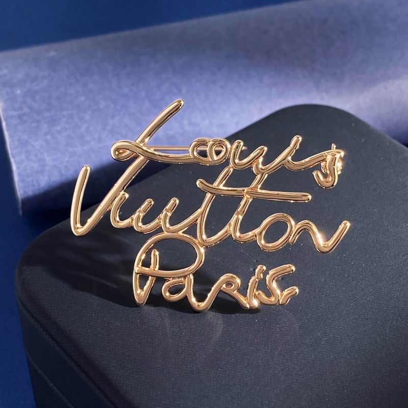 LV Brooch 11yxx17 (4)