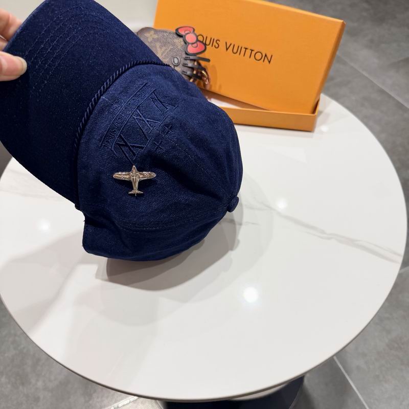 LV Cap (4240)