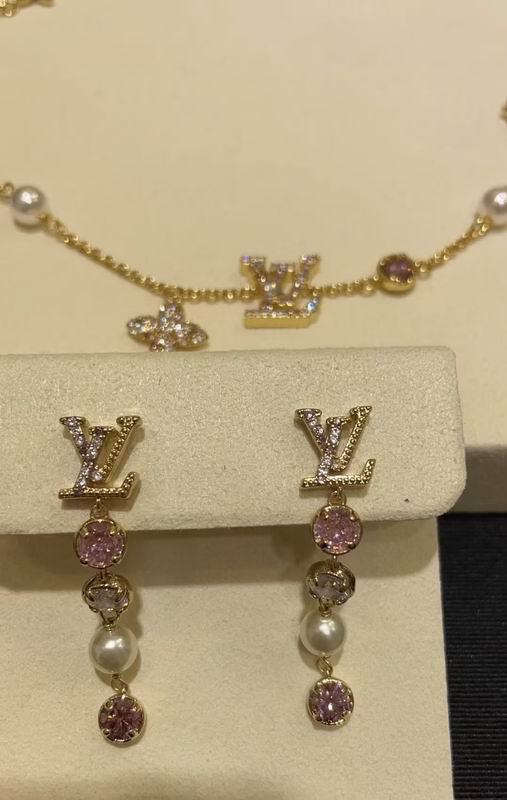 LV Earring 01yxx165 (4)