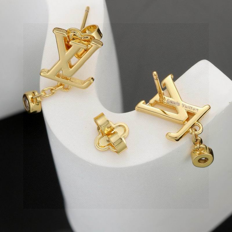 LV Earring 11yxx07 (3)