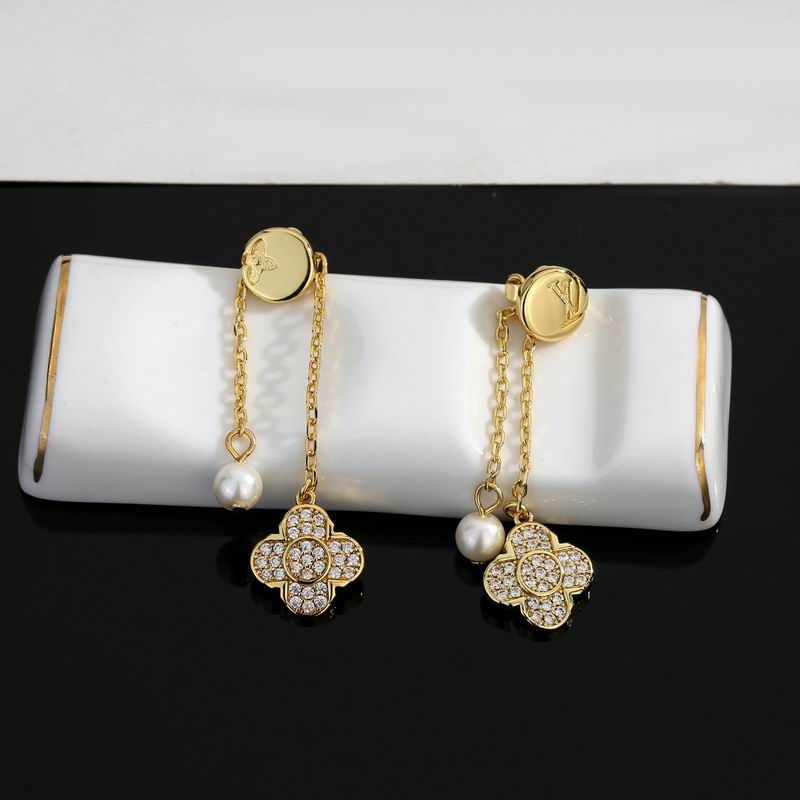 LV Earring 11yxx09 (5)