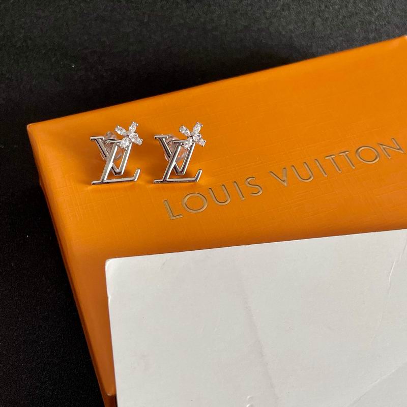 LV Earring 11yxx14 (3)