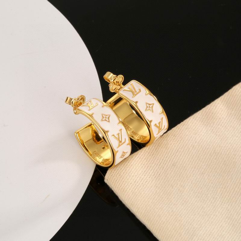 LV Earring 11yxx15 (3)