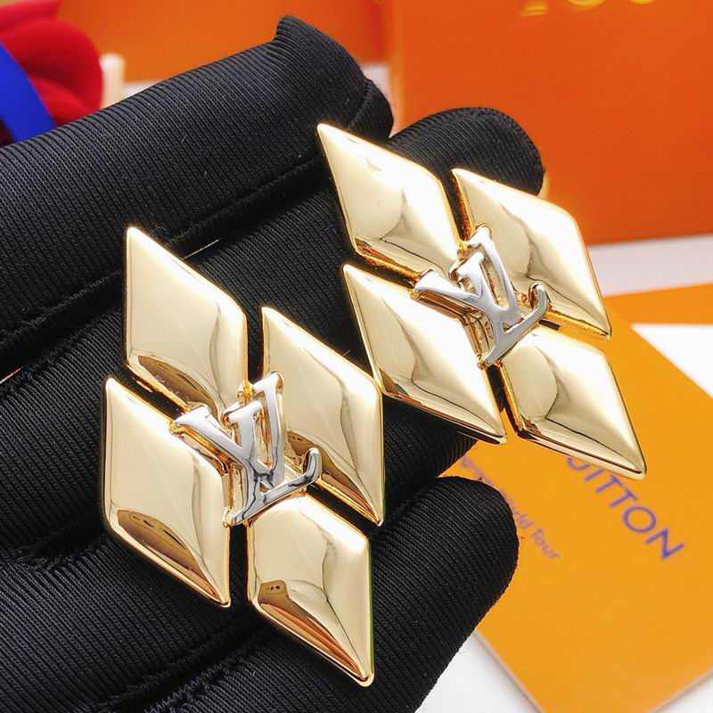 LV Earring 11yxx23 (5)