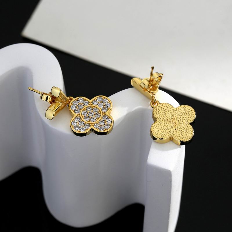 LV Earring 11yxx24 (3)