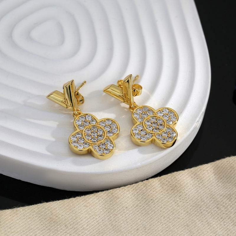 LV Earring 11yxx24 (4)