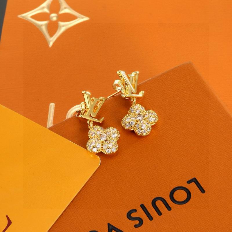 LV Earring 11yxx30 (1)