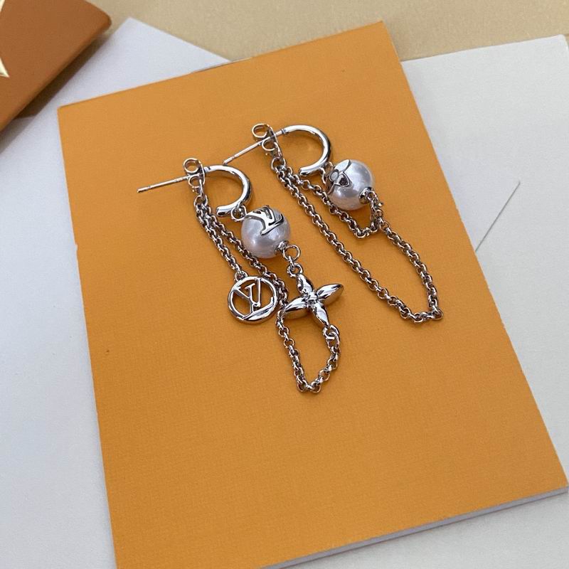 LV Earring 11yxx35 (2)