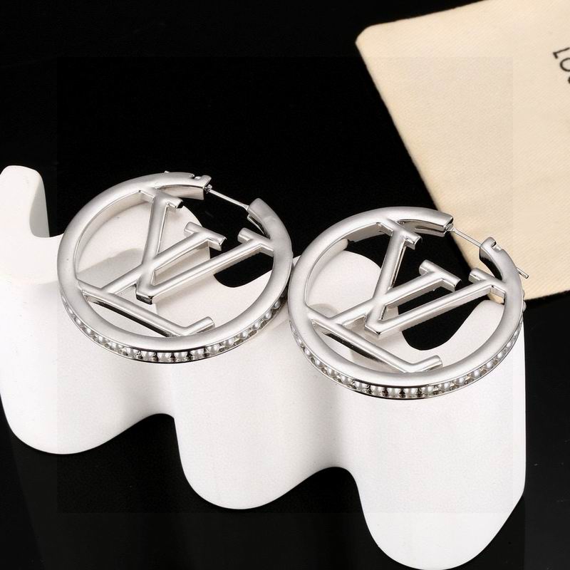 LV Earring 11yxx36 (3)