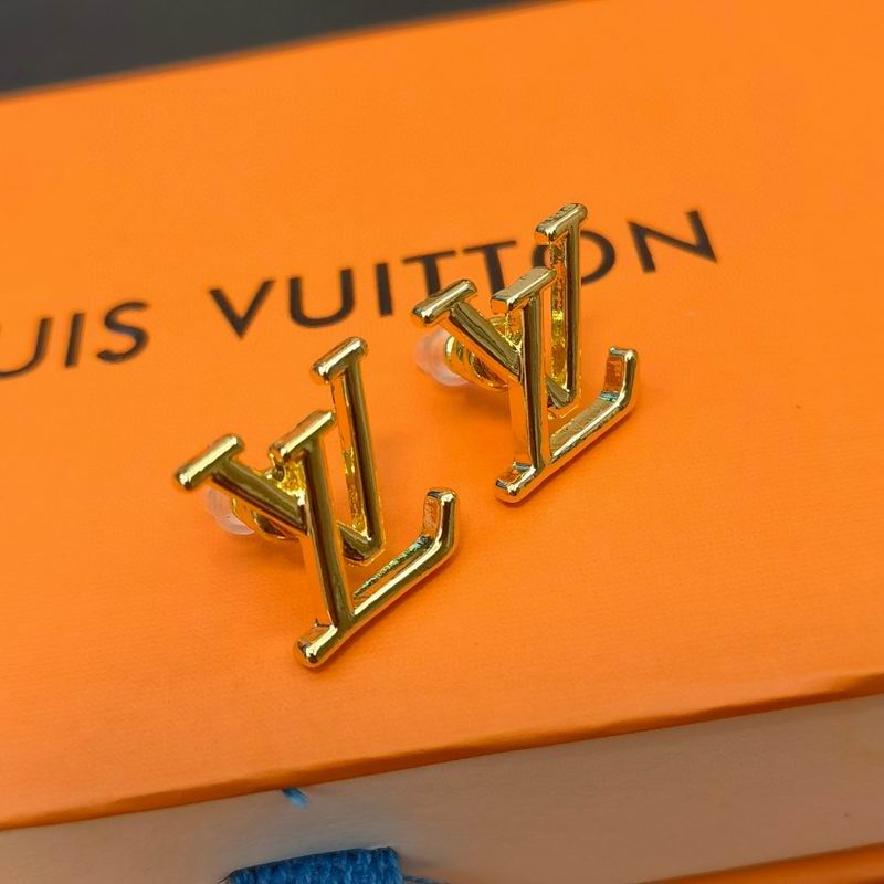 LV Earring 11yxx43 (3)