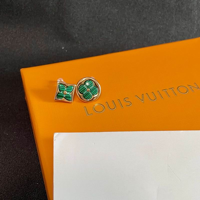 LV Earring 11yxx47 (4)