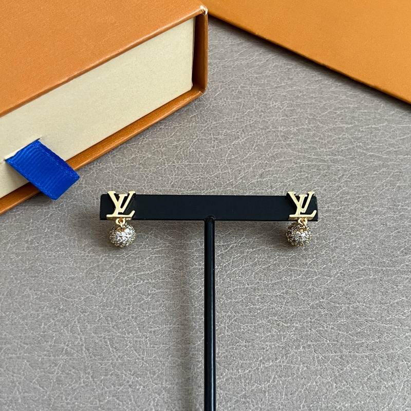 LV Earring 11yxx53 (5)