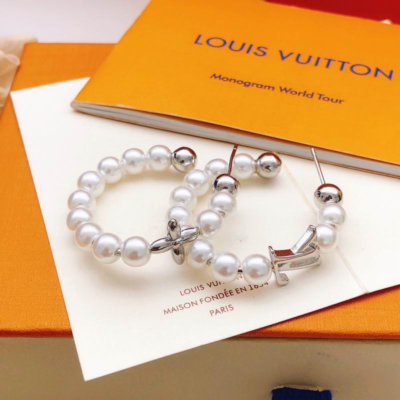 LV Earring 11yxx54 (2)