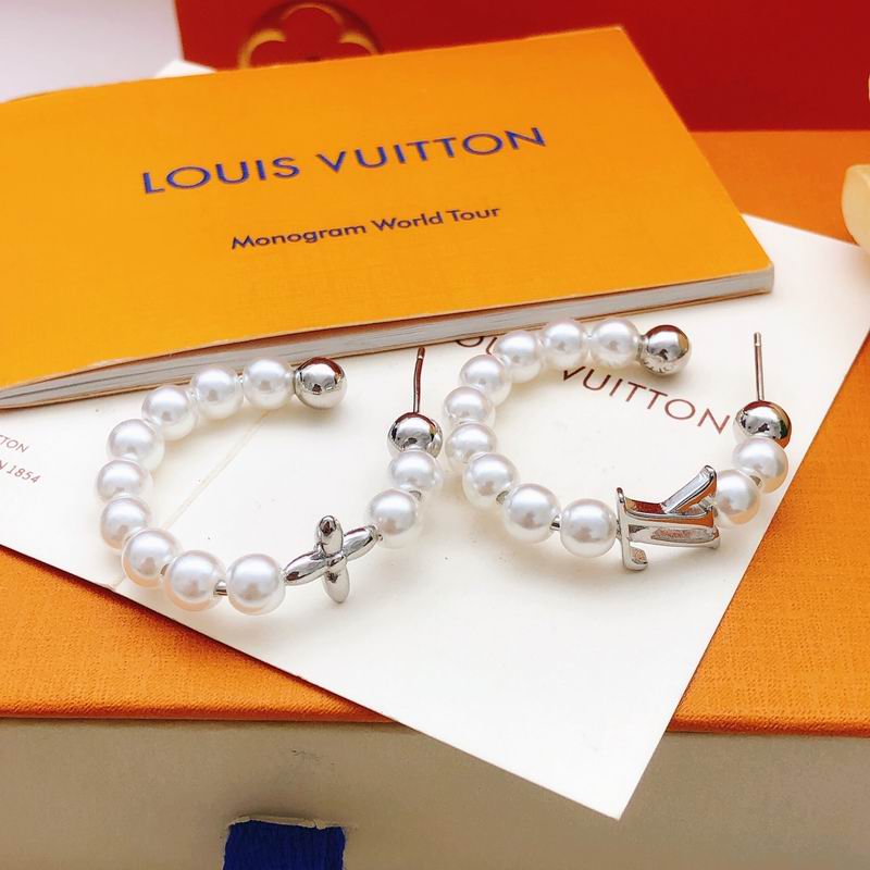 LV Earring 11yxx54 (3)