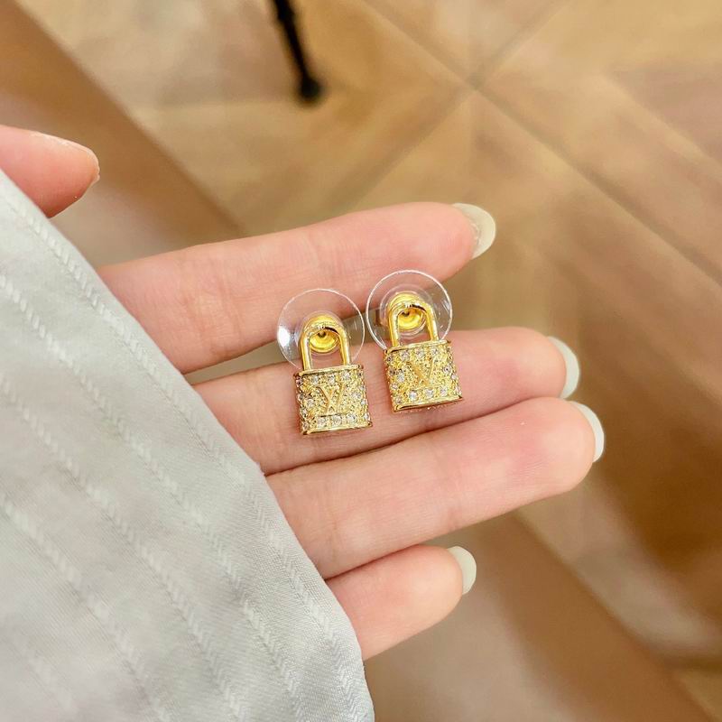 LV Earring 11yxx57 (2)