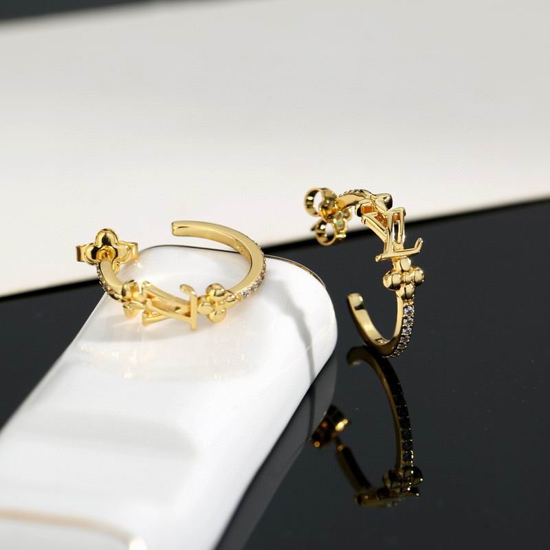 LV Earring 11yxx61 (1)