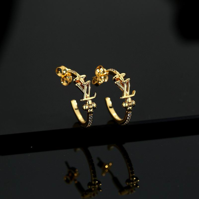 LV Earring 11yxx61 (4)