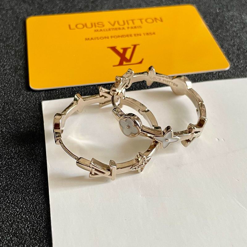 LV Earring 11yxx65 (3)