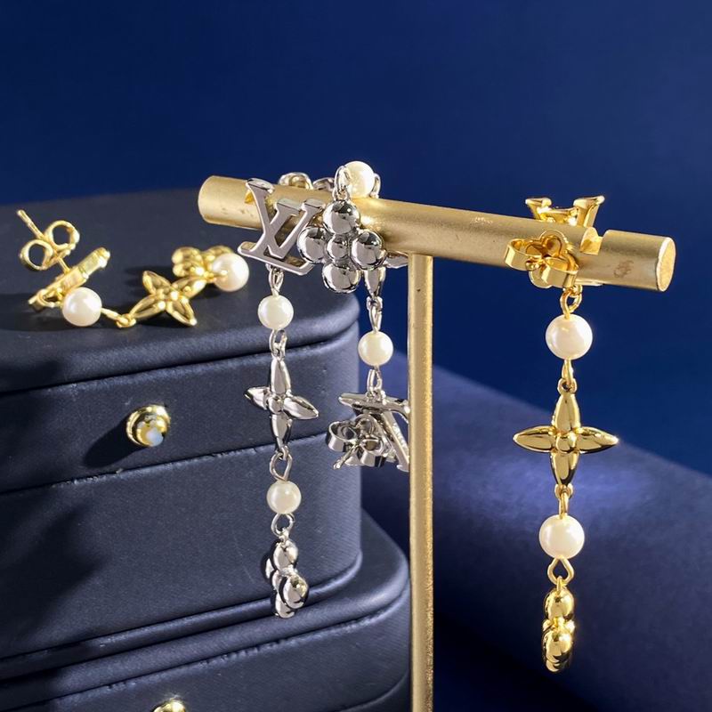 LV Earring 11yxx68 (5)