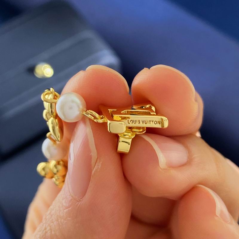 LV Earring 11yxx68 (7)